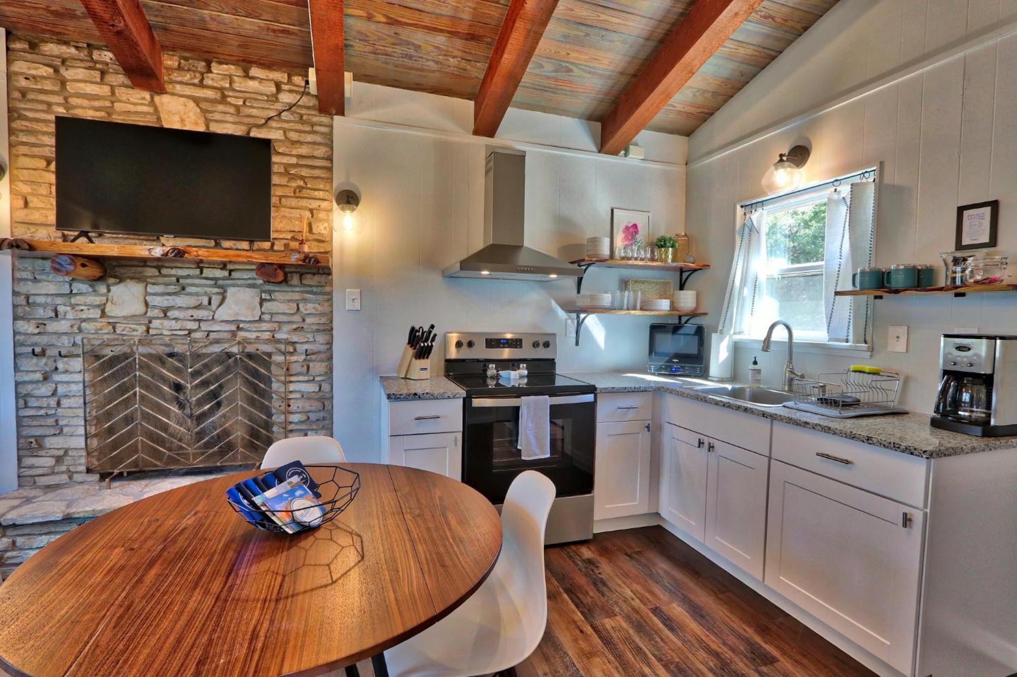 Millie'S Cottages Unit 2 - Annie Canyon Lake Luaran gambar